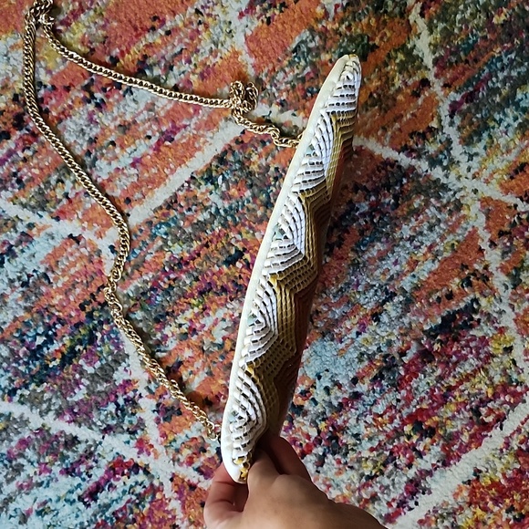 MMS graphic design vegan leather handbag - Picture 9 of 16